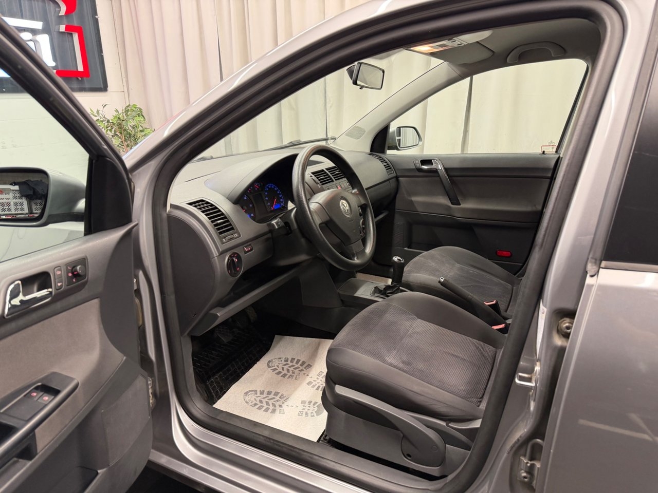 Volkswagen Polo 2007, bild 7/19