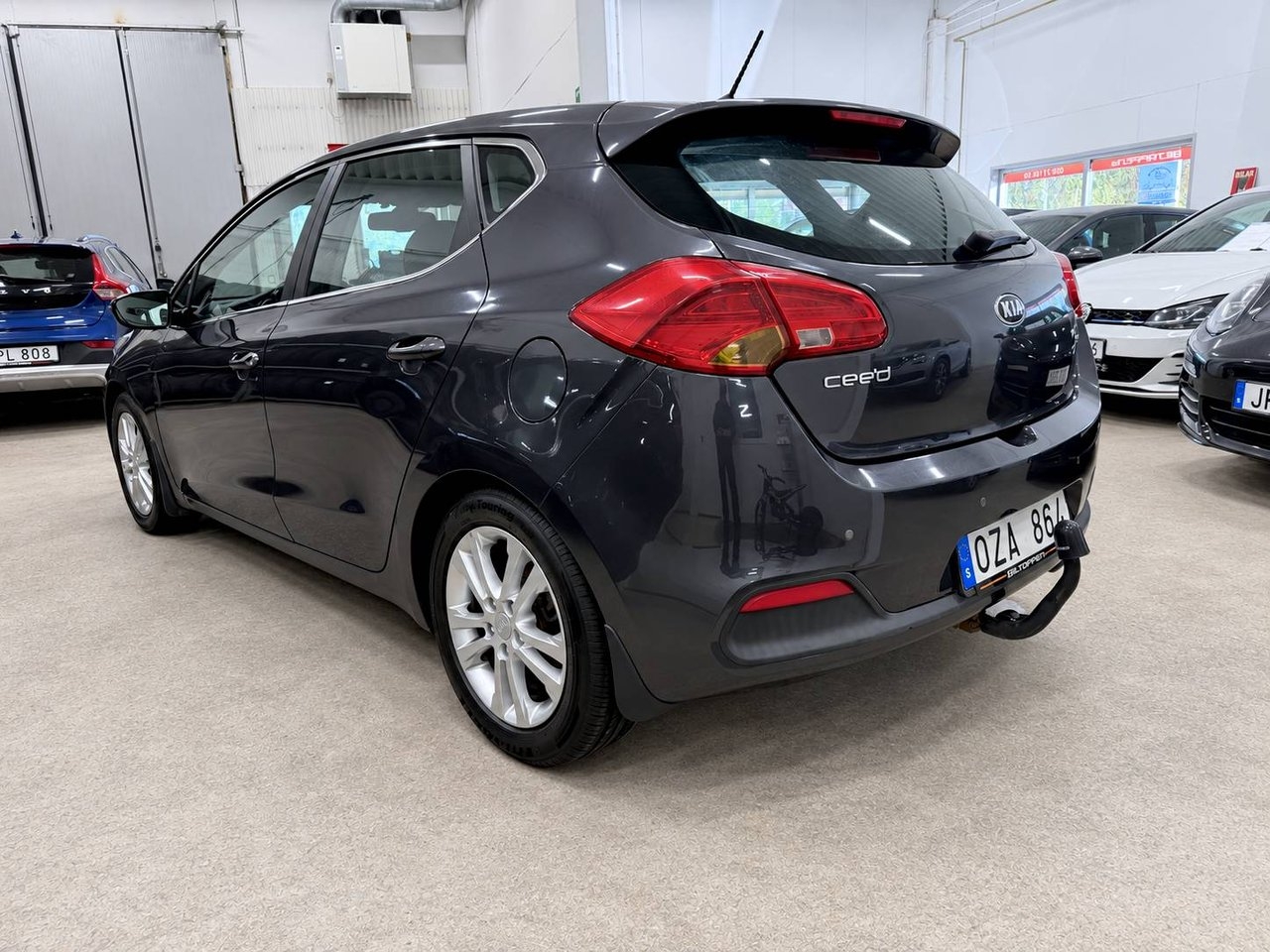Kia Ceed 2013, bild 2/11