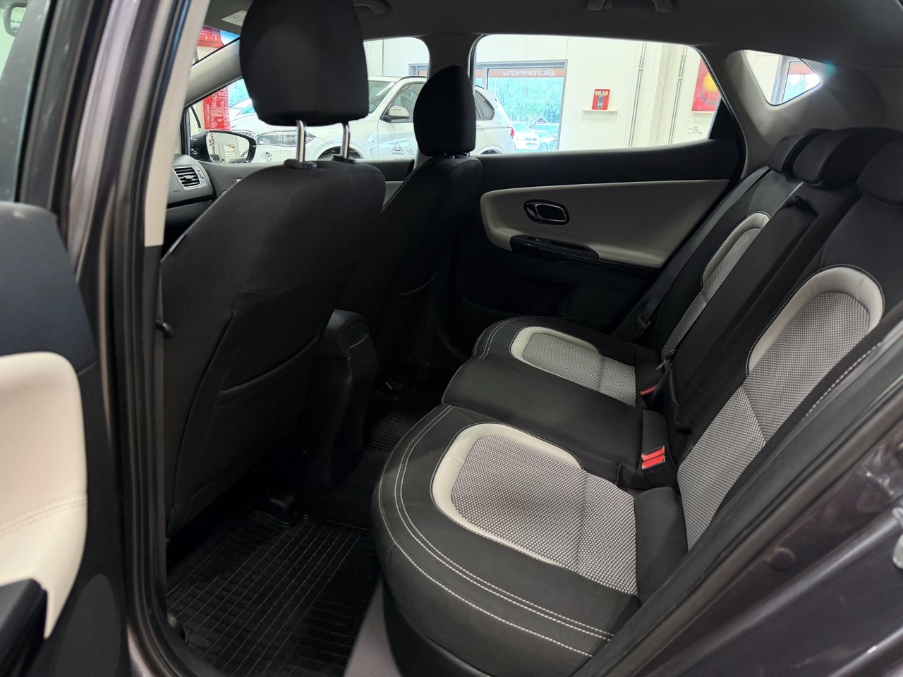 Kia Ceed 2013, bild 5/11