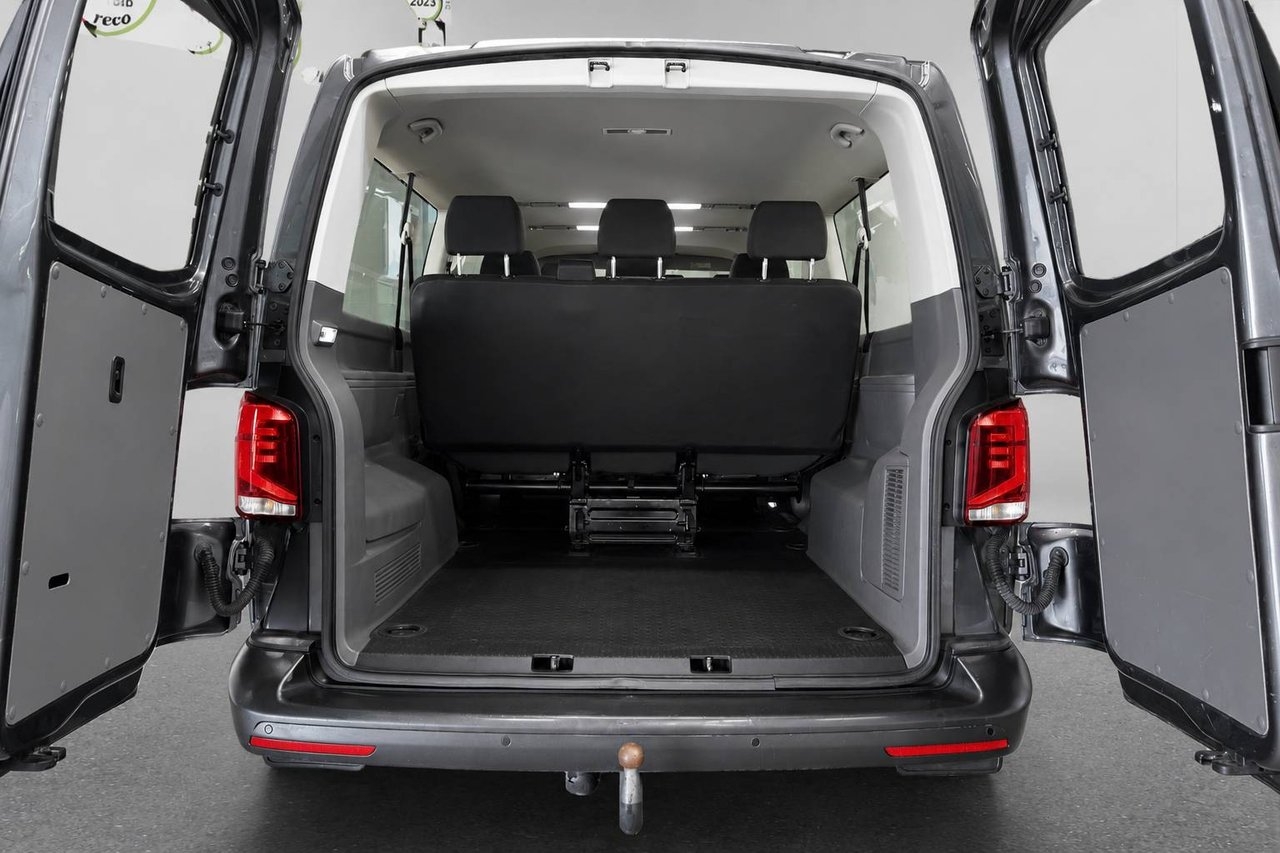 Volkswagen Caravelle 2.0 TDI Automat 2021, photo 7/10