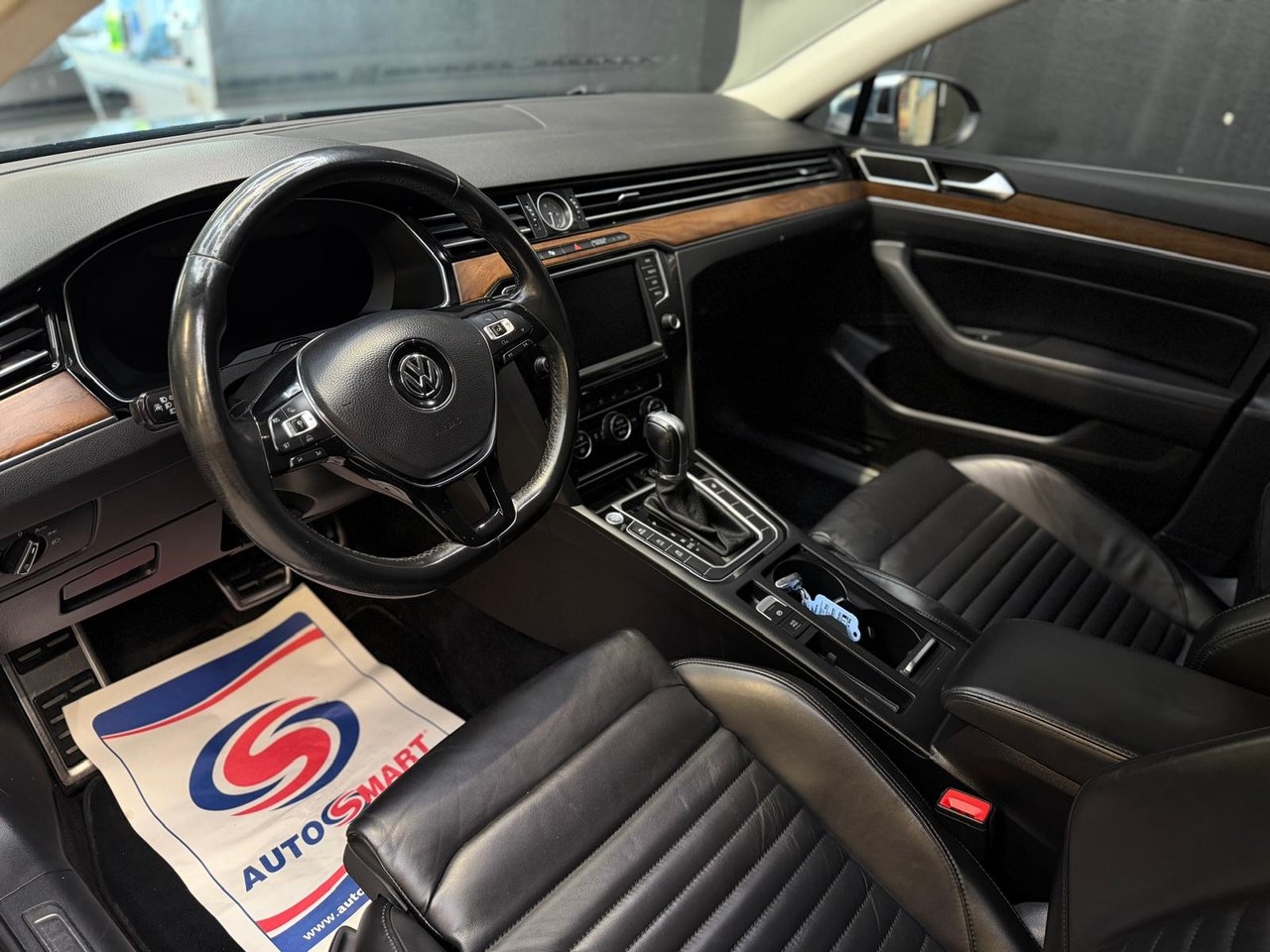 Volkswagen Passat 2017, bild 7/10