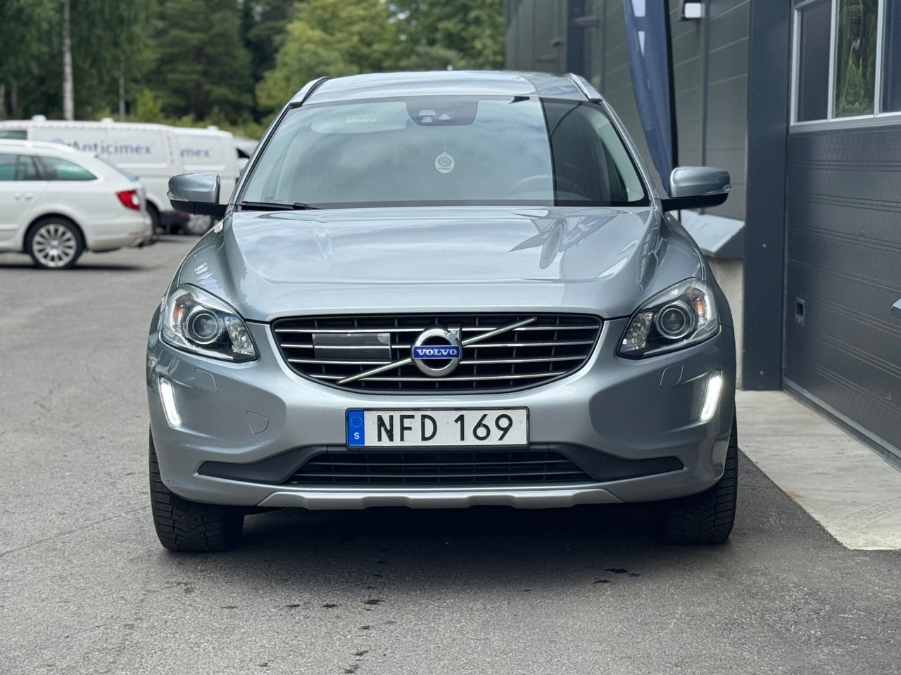 Volvo XC60 2017, bild 2/18
