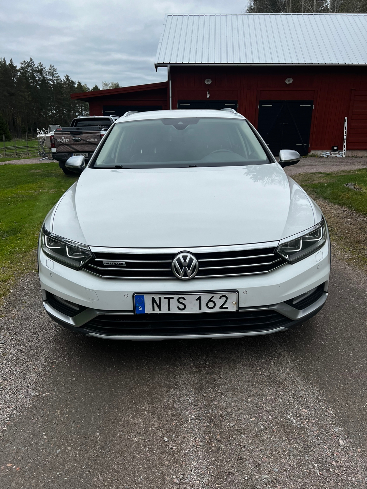 Volkswagen Passat 2018, bild 2/10