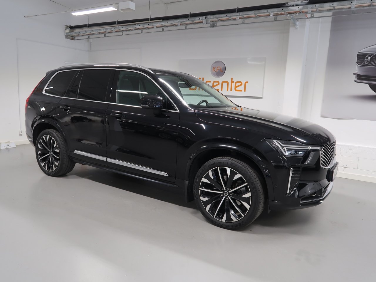 Volvo XC90 2025, kuva 4/10