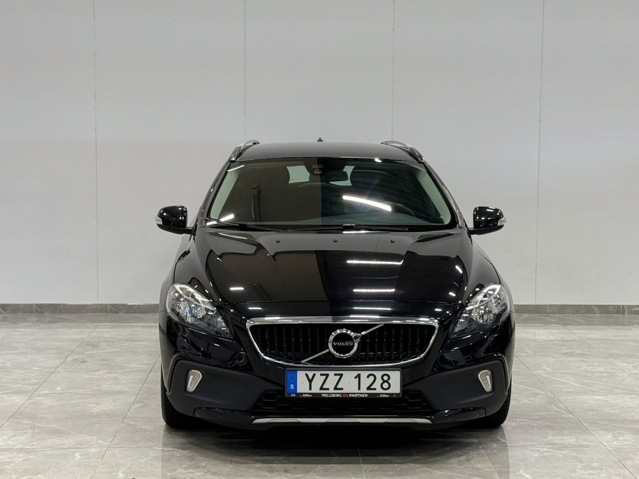 Volvo V40 Cross Country T3 Business 2018, kuva 6/10
