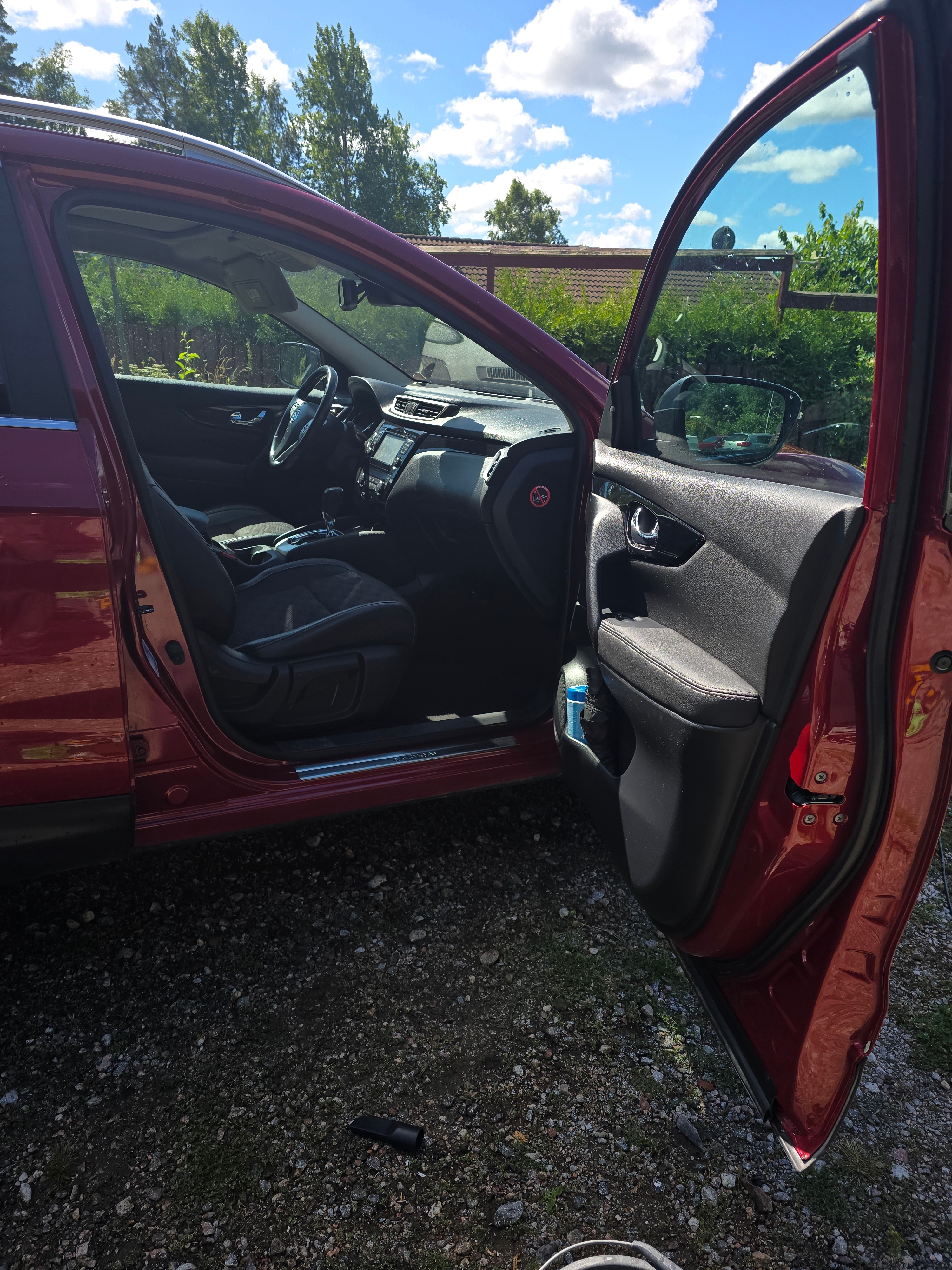 Nissan Qashqai 2015, bild 7/8