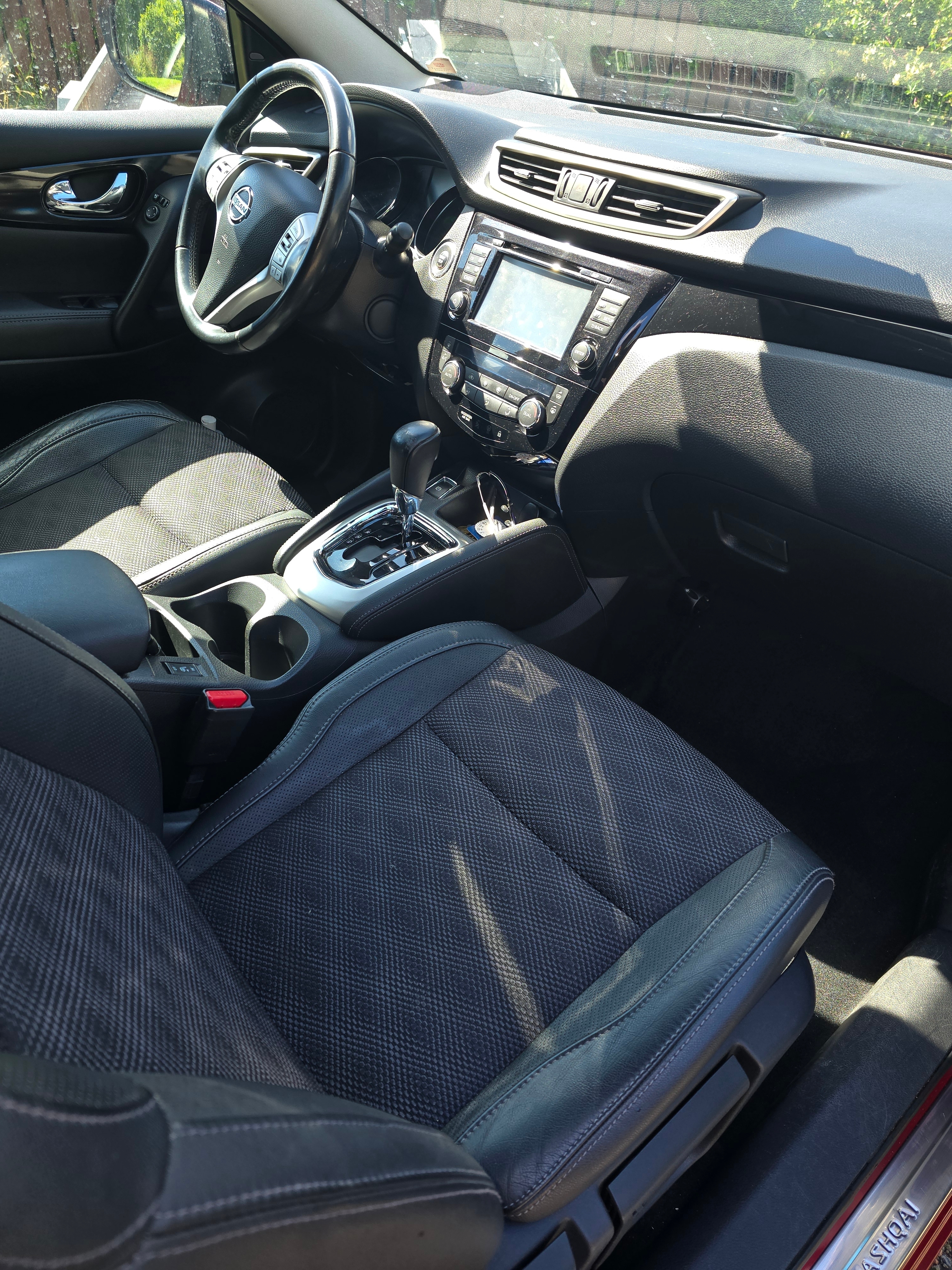 Nissan Qashqai 2015, bild 4/8