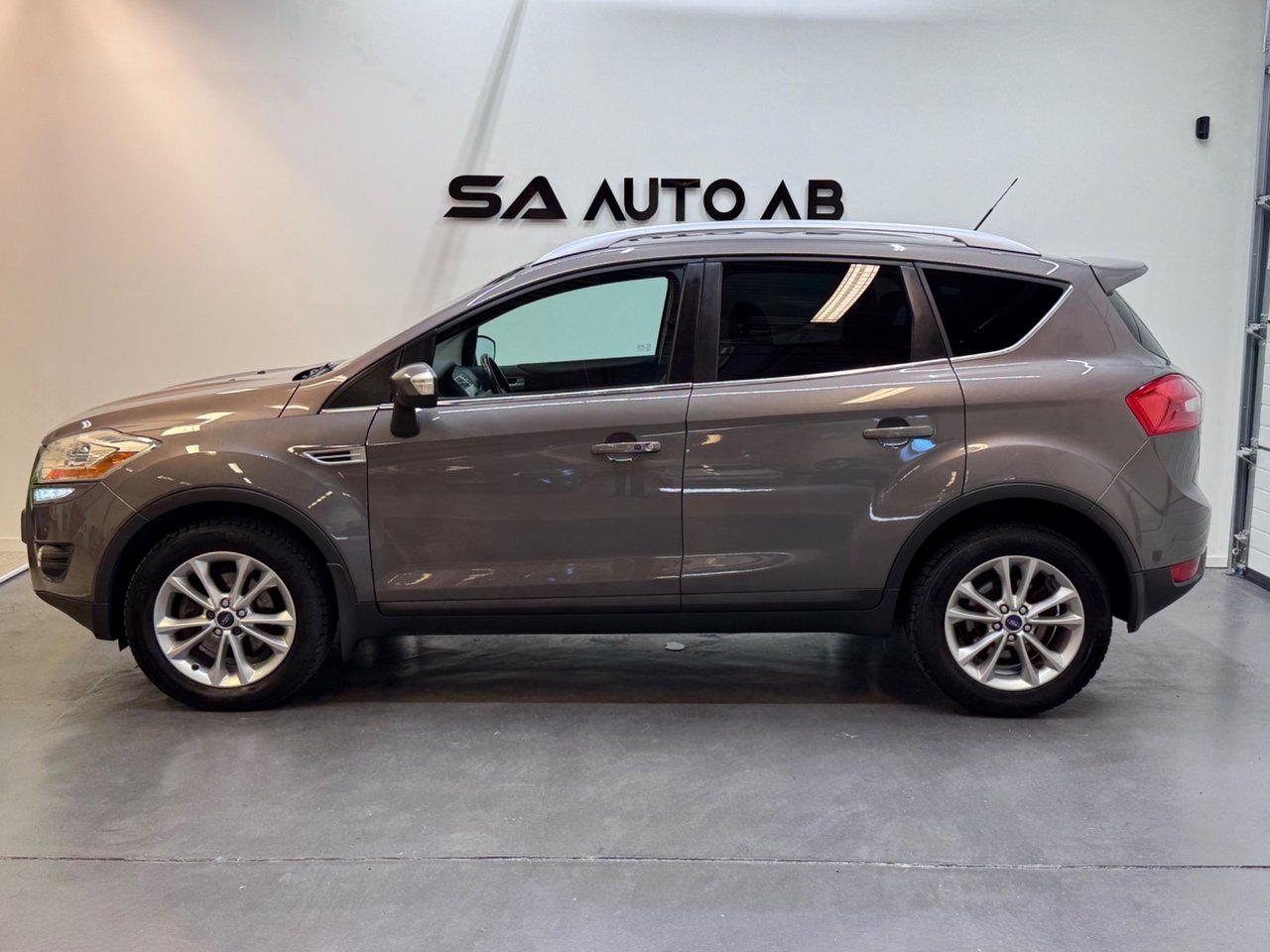 Ford Kuga 2012, bild 4/10