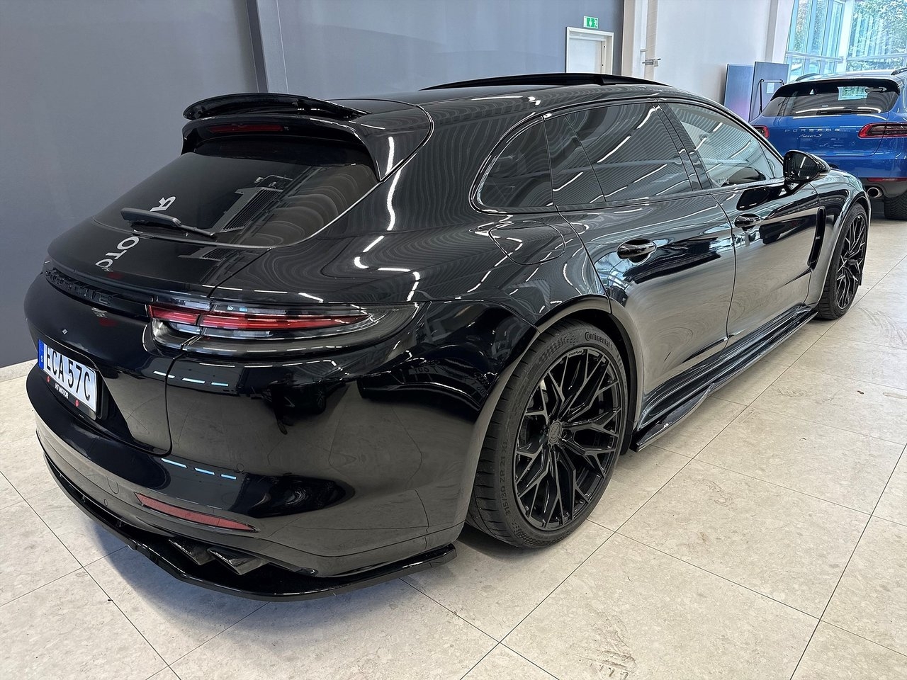 Porsche Panamera 2019, photo 6/28