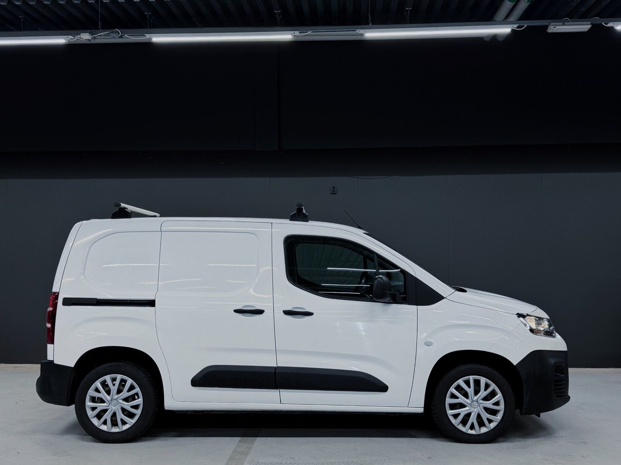 Citroen Berlingo 2019, bild 2/10