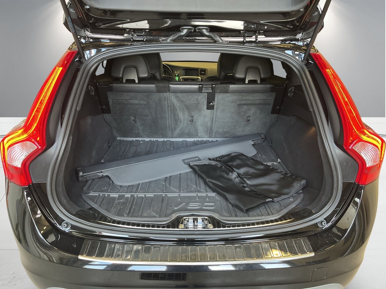 Volvo V60 2017, bild 7/10