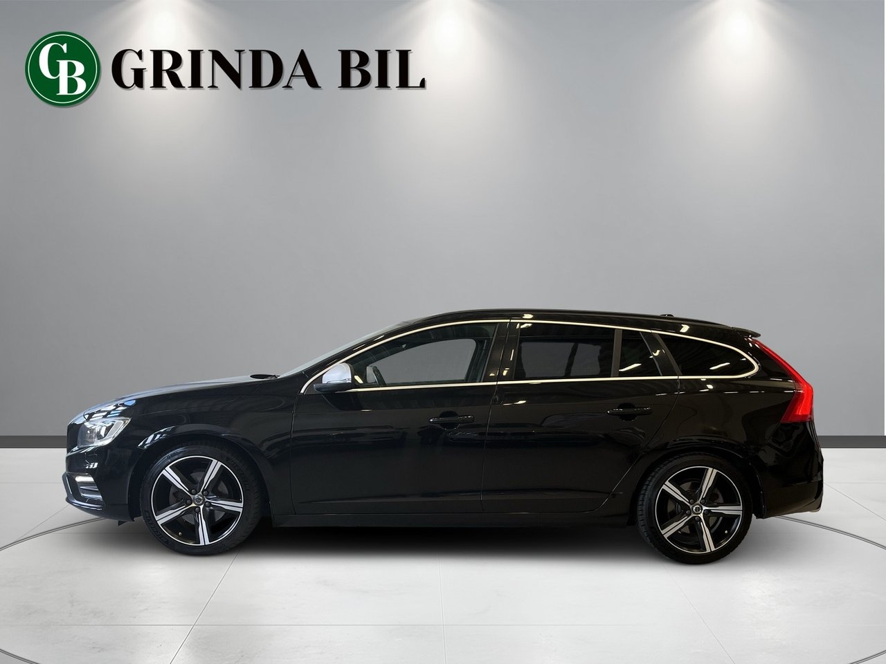 Volvo V60 2017, bild 2/10