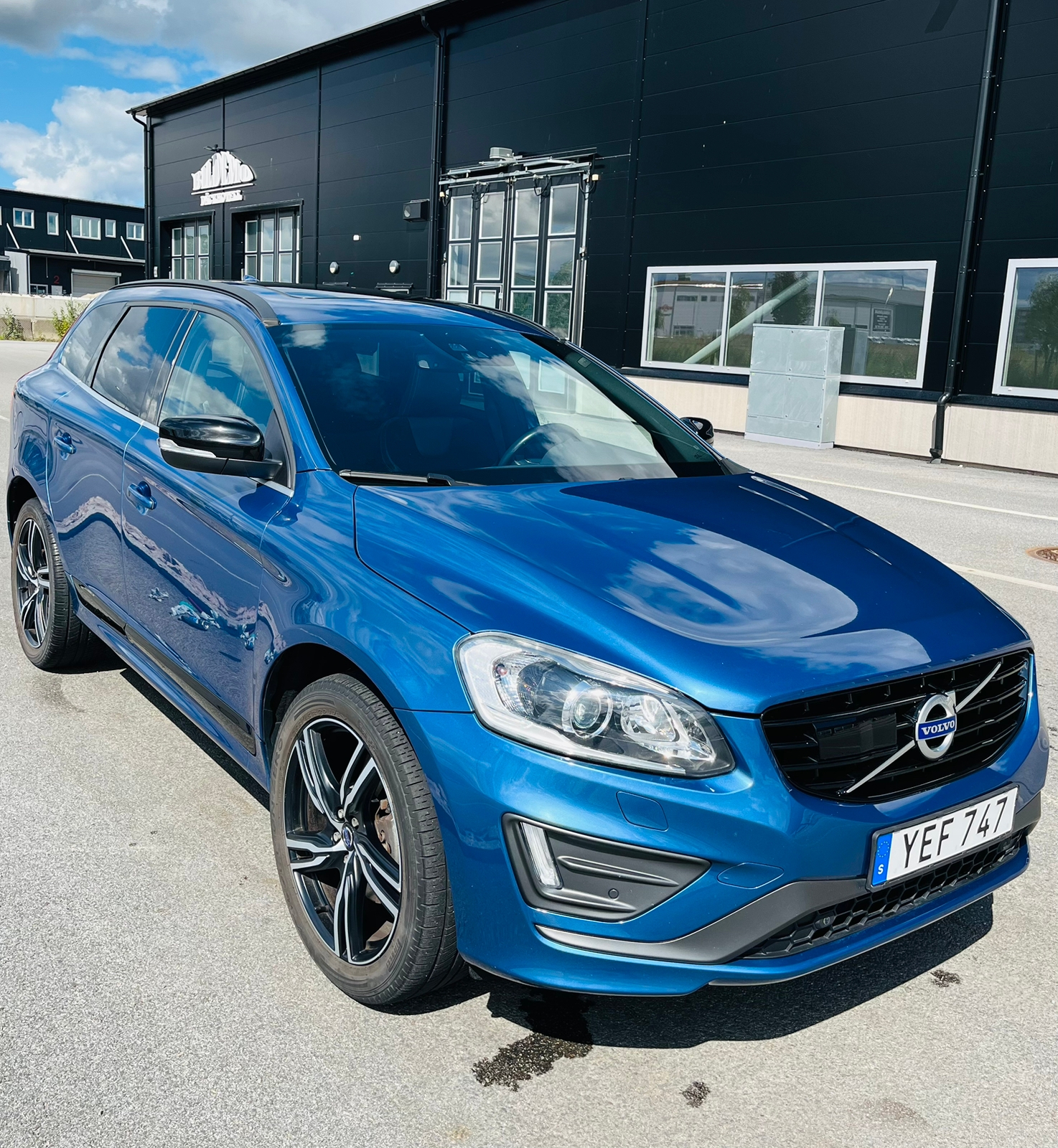 Volvo XC60 D4 AWD Geartronic 2017, bild 3/10