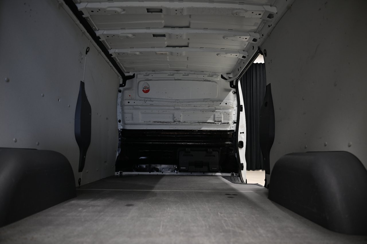 Nissan NV300 145HK L2 Automat 2021, photo 5/10