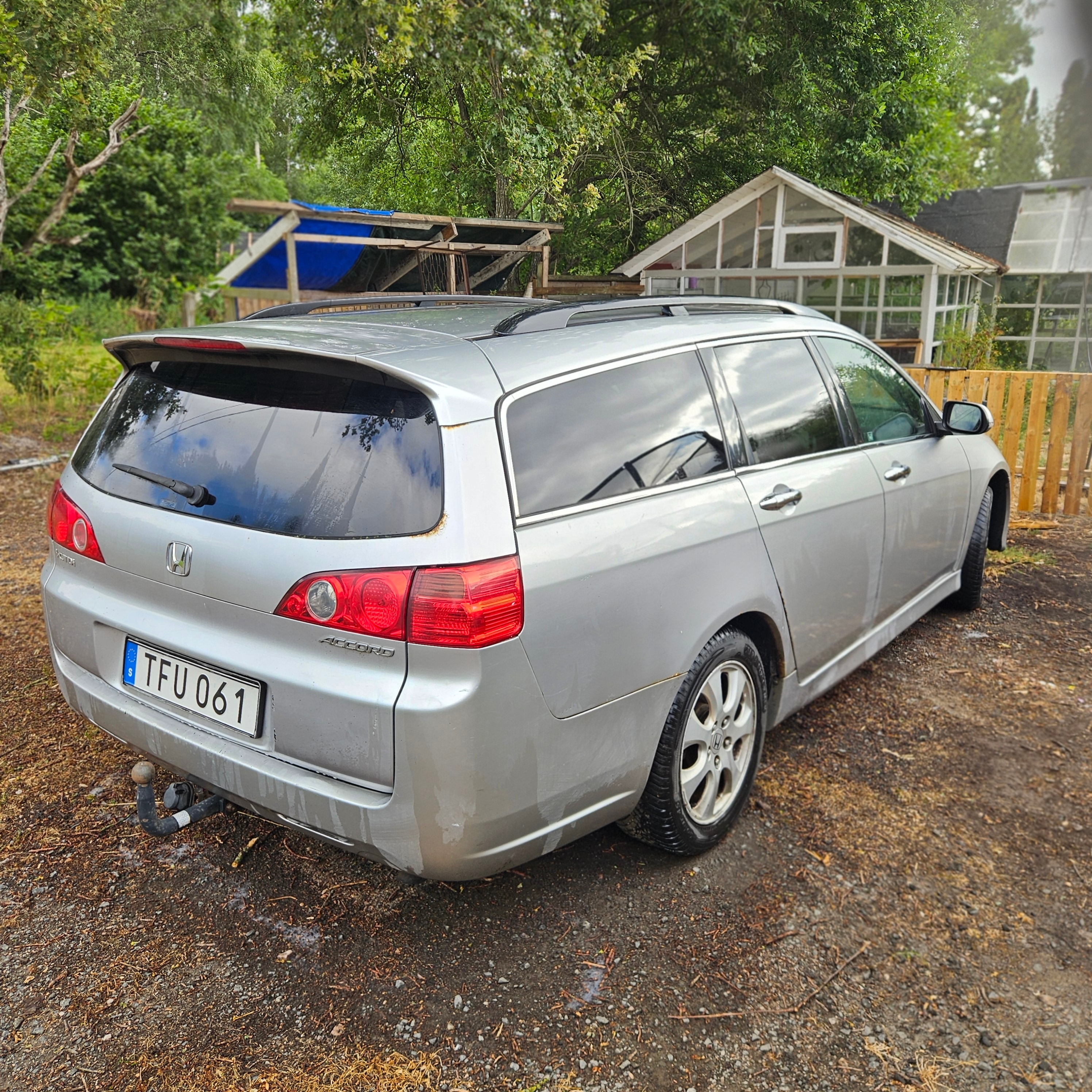Honda Accord Tourer 2.2 i-CTDi Manuell 2006, bild 2/6