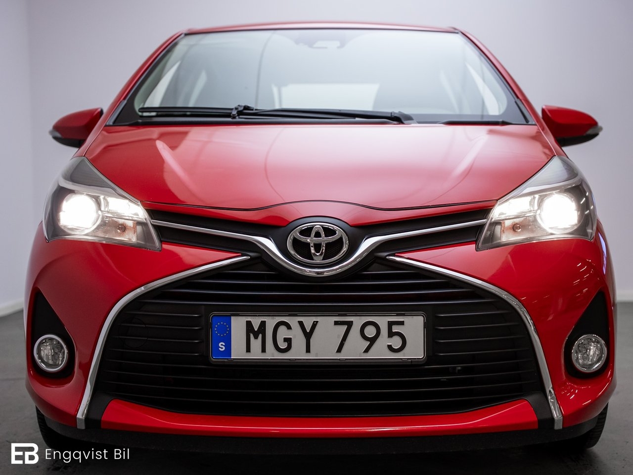 Toyota Yaris 2016, photo 3/10