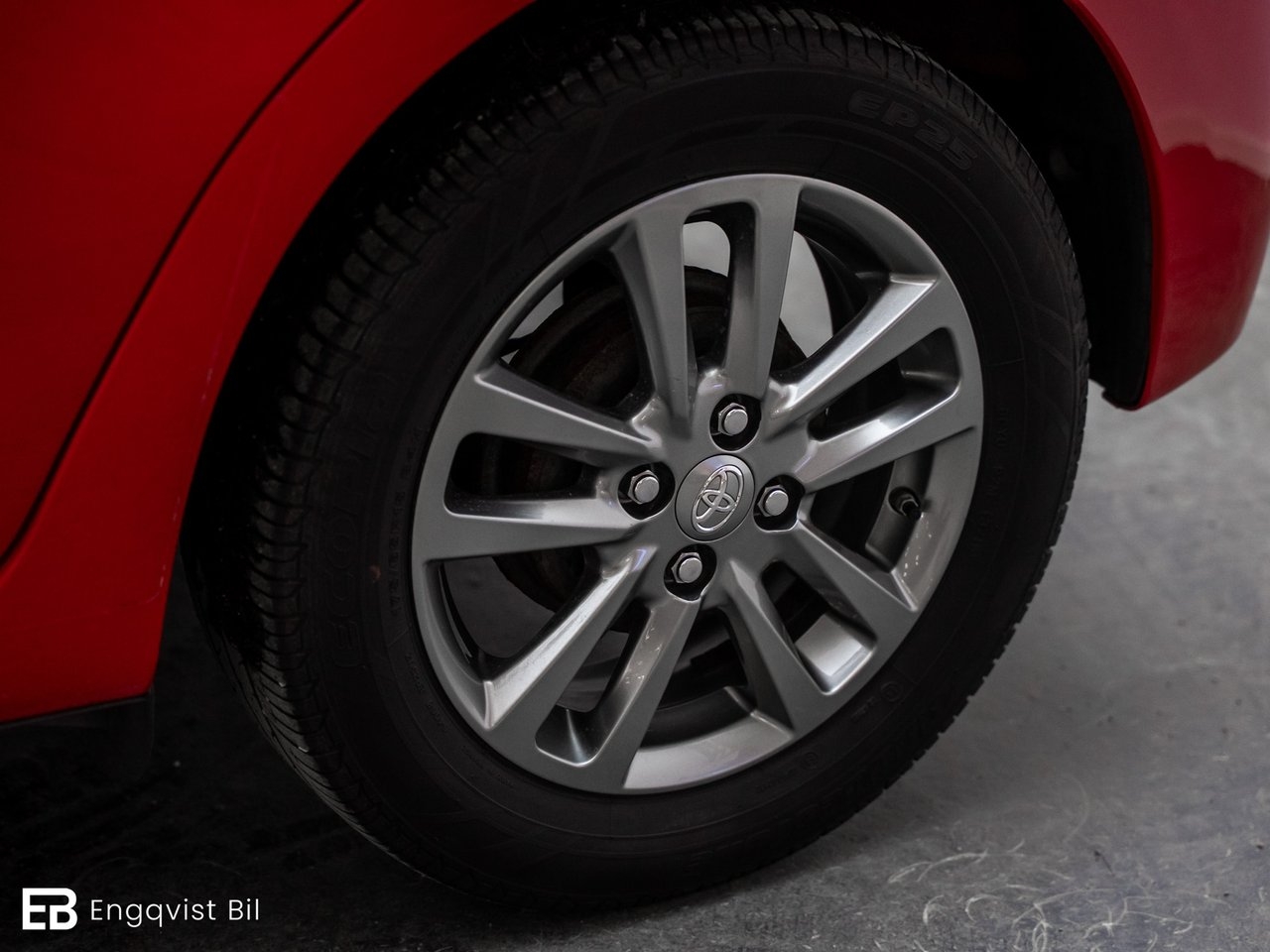 Toyota Yaris 2016, photo 7/10