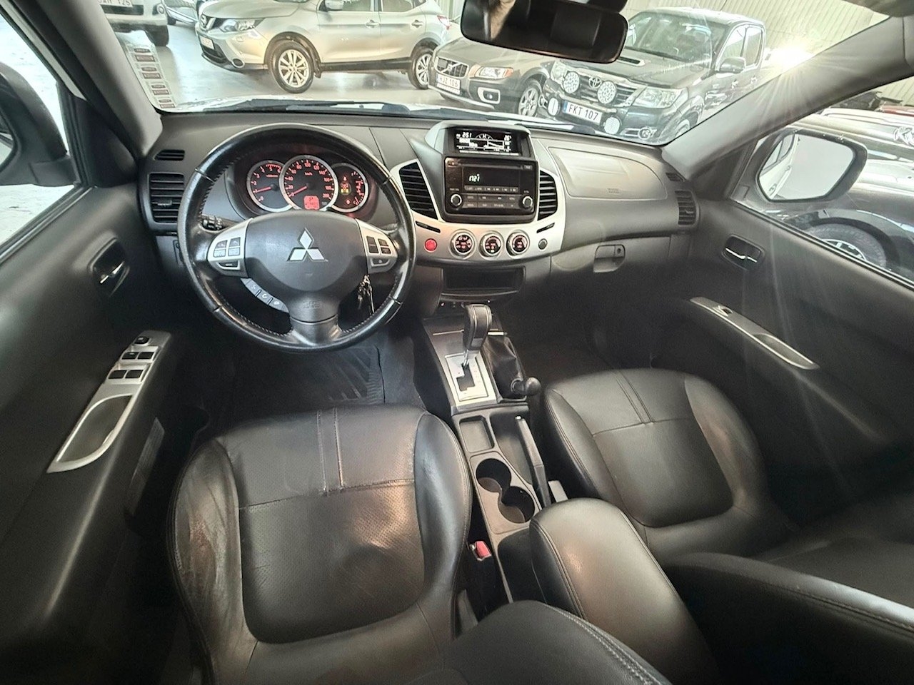 Mitsubishi L200 2015, bild 6/12