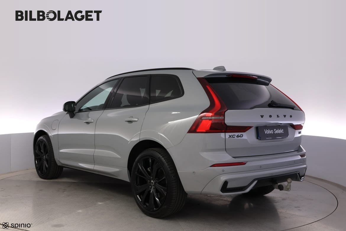 Volvo XC60 T6 Plus Black Nordic Edition 2026, bild 4/10