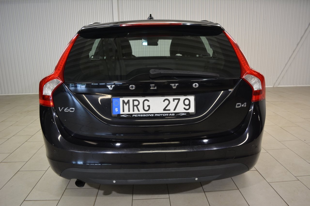 Volvo V60 2013, photo 5/18
