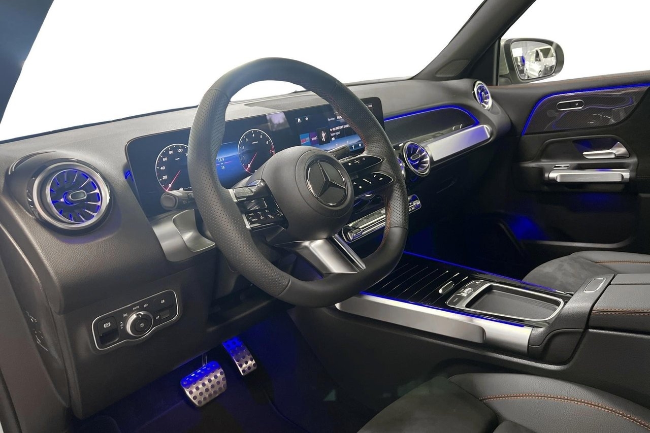 Mercedes-Benz GLB 220 d 2026, bild 6/10