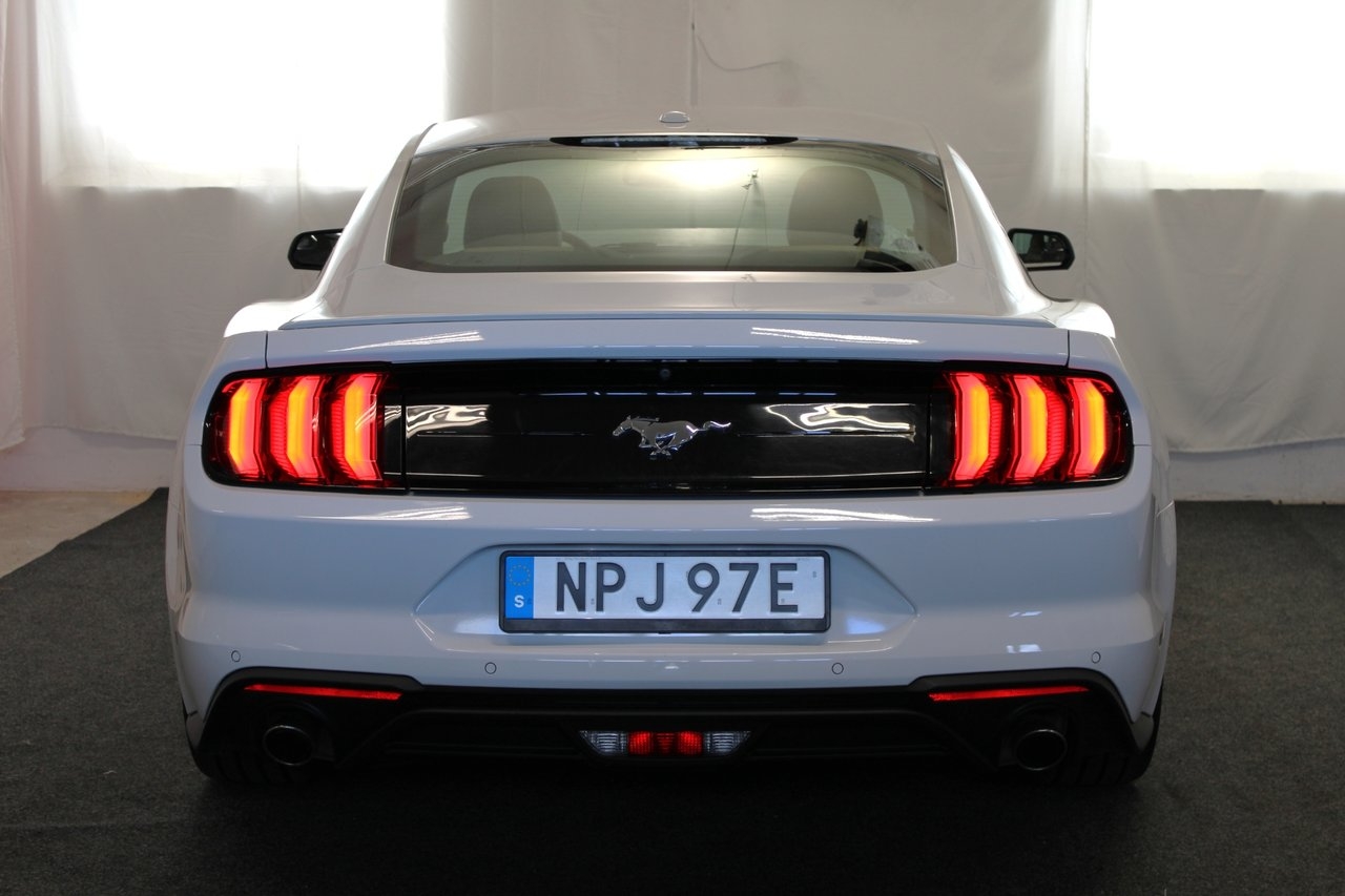 Ford Mustang EcoBoost Premium 2018, kuva 7/10