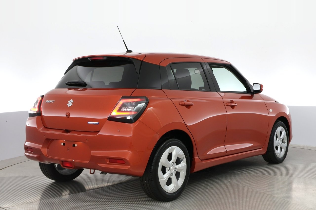 Suzuki Swift Hybrid CVT 1,2 Aut 2026, photo 5/10