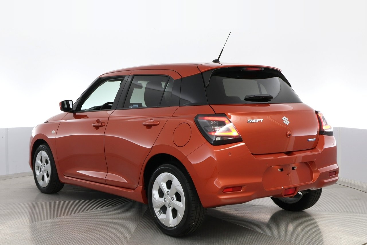 Suzuki Swift Hybrid CVT 1,2 Aut 2026, photo 3/10