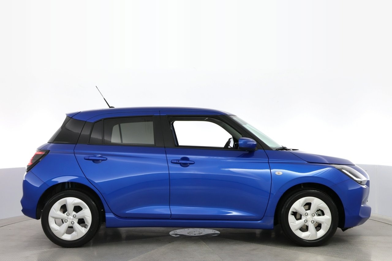 Suzuki Swift Hybrid 1,2 Aut CVT 2026, bild 6/10
