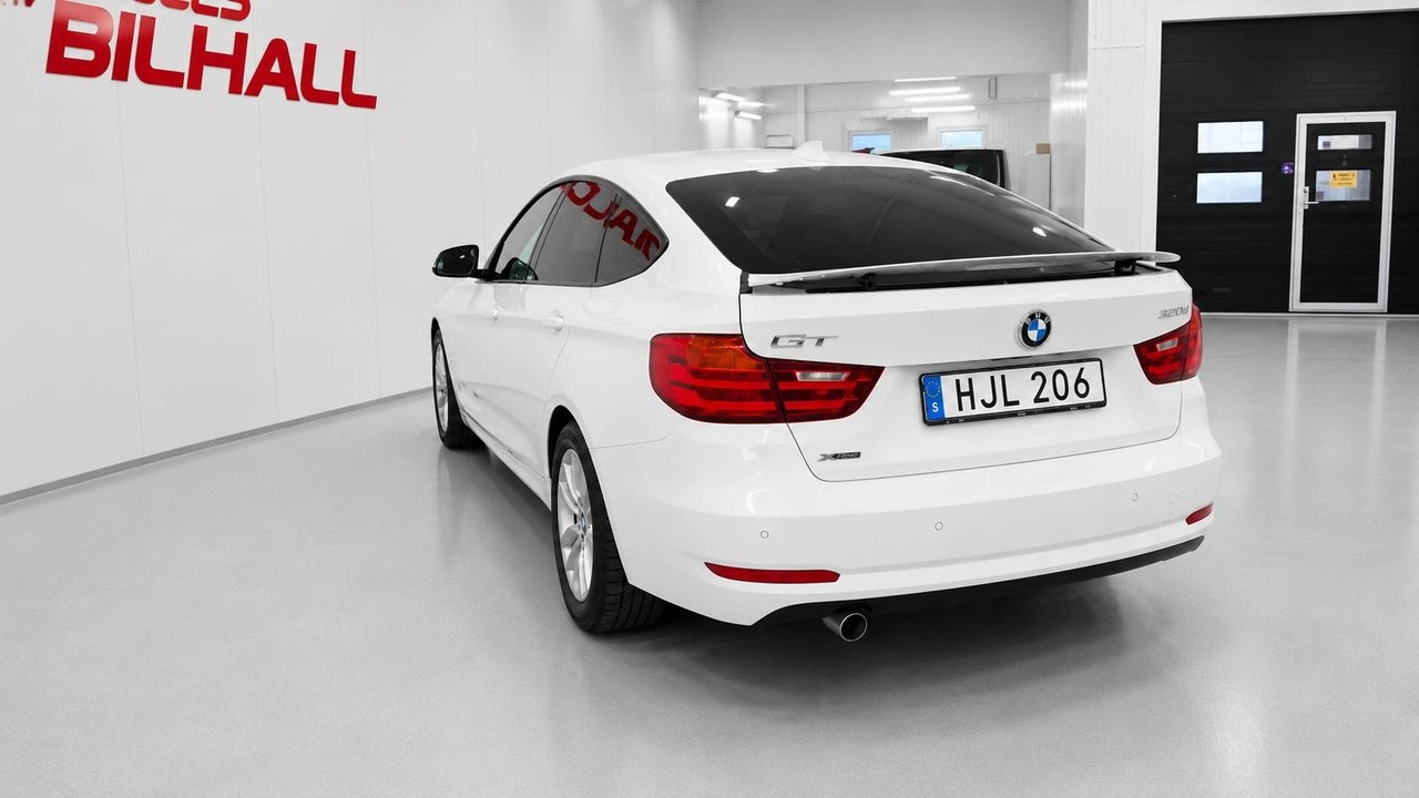 BMW 320 2015, bild 4/17