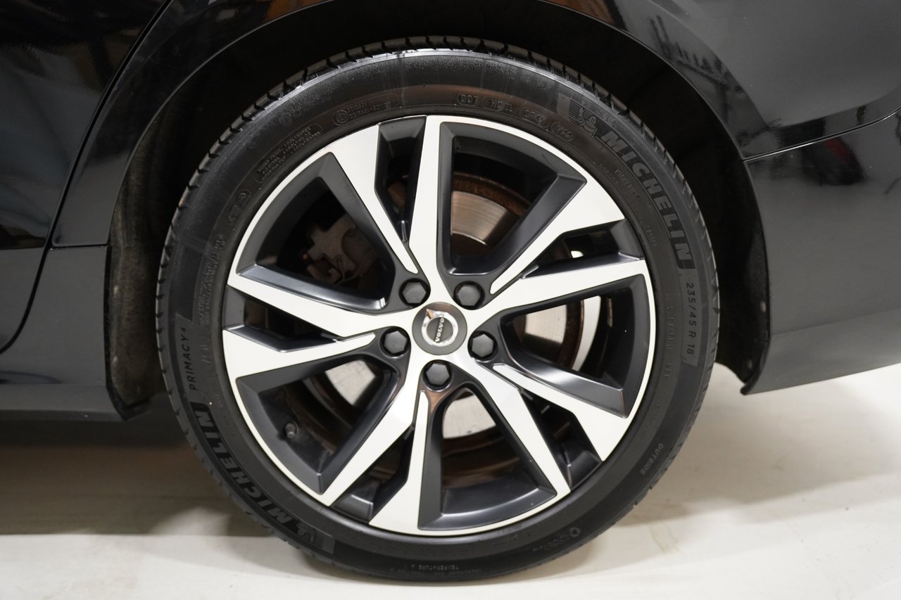 Volvo V60 T8 AWD 392hk R-Design 2019, bild 5/10