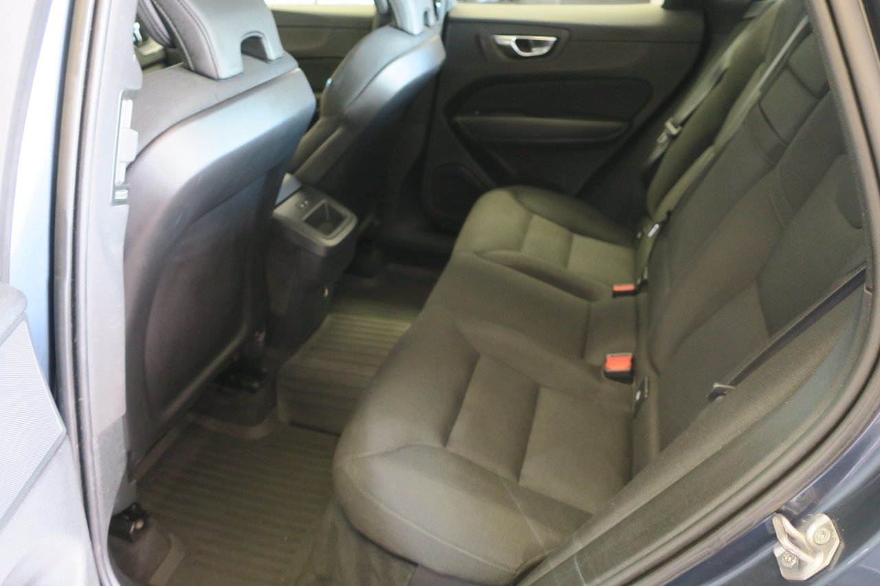Volvo XC60 2020, bild 7/16