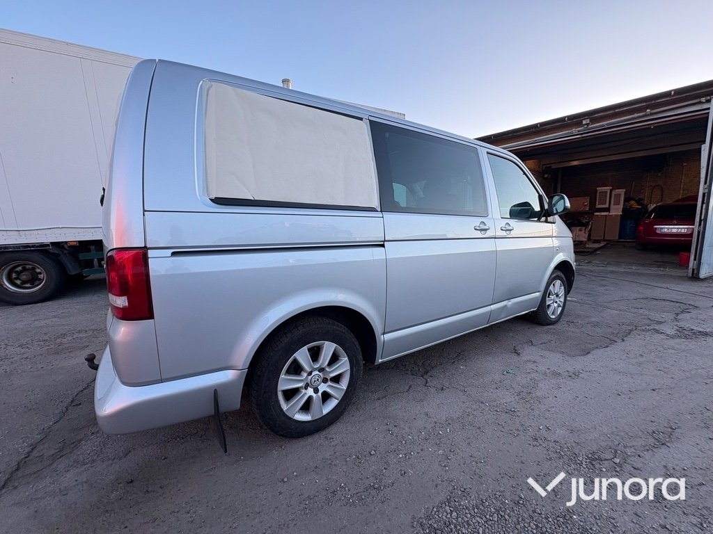 Volkswagen Multivan 2010, bild 2/10