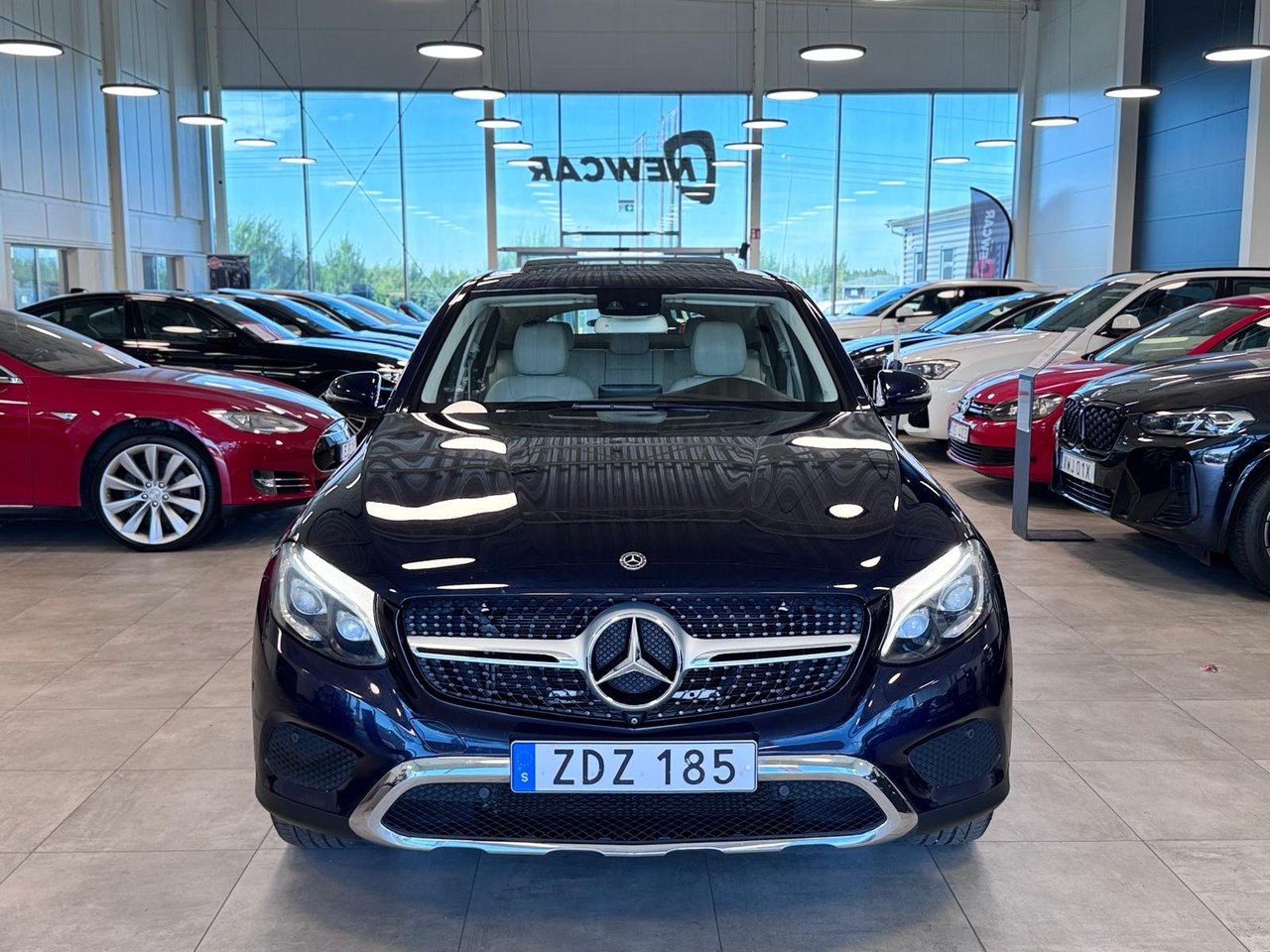 Mercedes-Benz GLC 2018, bild 2/10