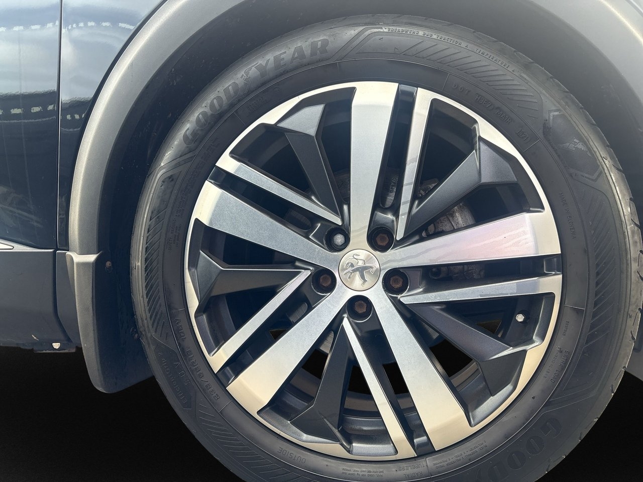 Peugeot 5008 2017, photo 6/10