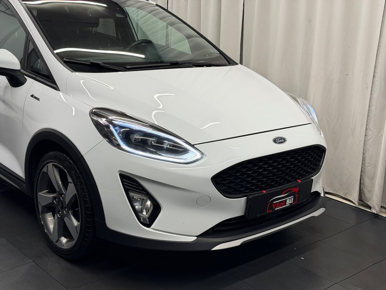 Ford Fiesta Active 1.0 l Rattvärme l B&O 2019, kuva 5/27