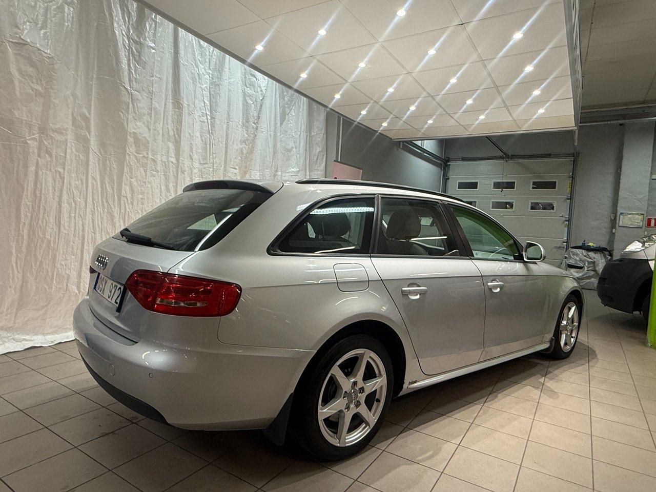 Audi A4 2009, kuva 5/12