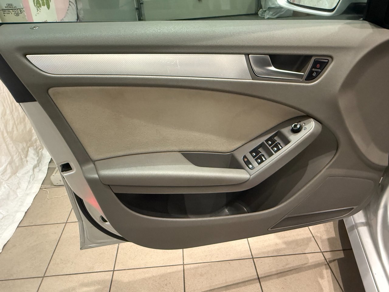 Audi A4 2009, kuva 7/12