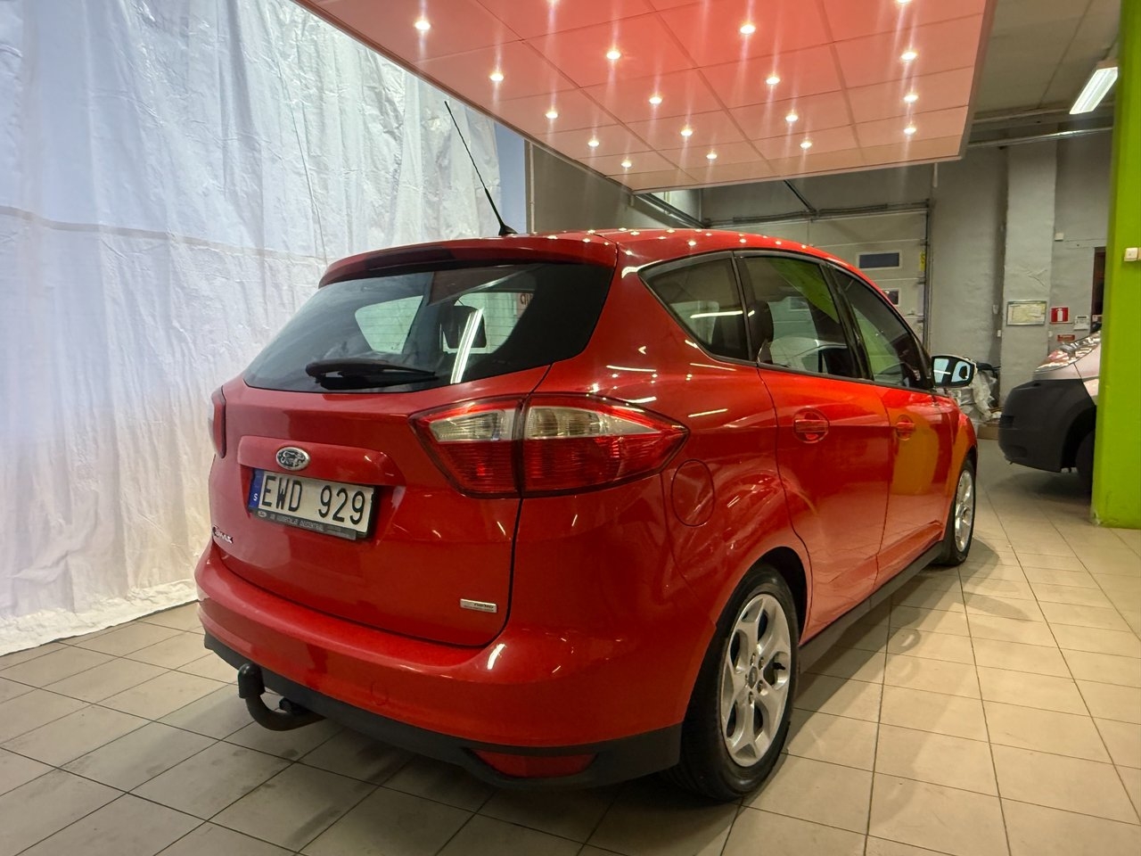 Ford C-MAX 1.6 TDCi Trend 2012, bild 5/10