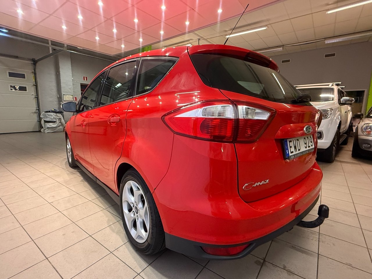 Ford C-MAX 1.6 TDCi Trend 2012, bild 6/10