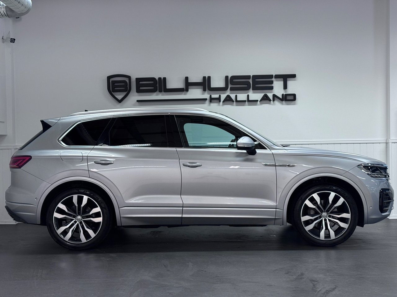 Volkswagen Touareg 2019, kuva 6/32