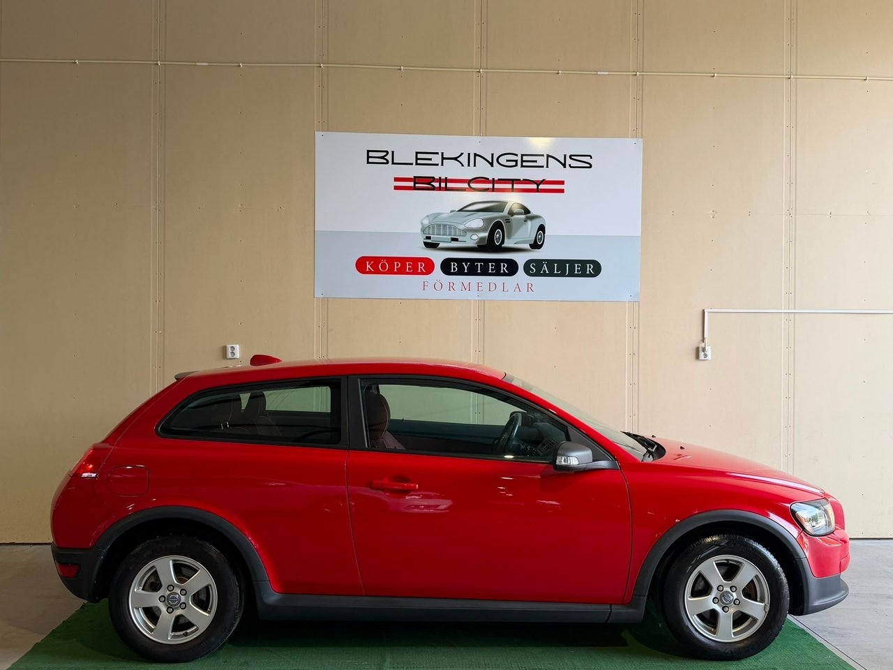Volvo C30 1.6 Kinetic Euro 4 Kamrembytt 2007, kuva 5/10