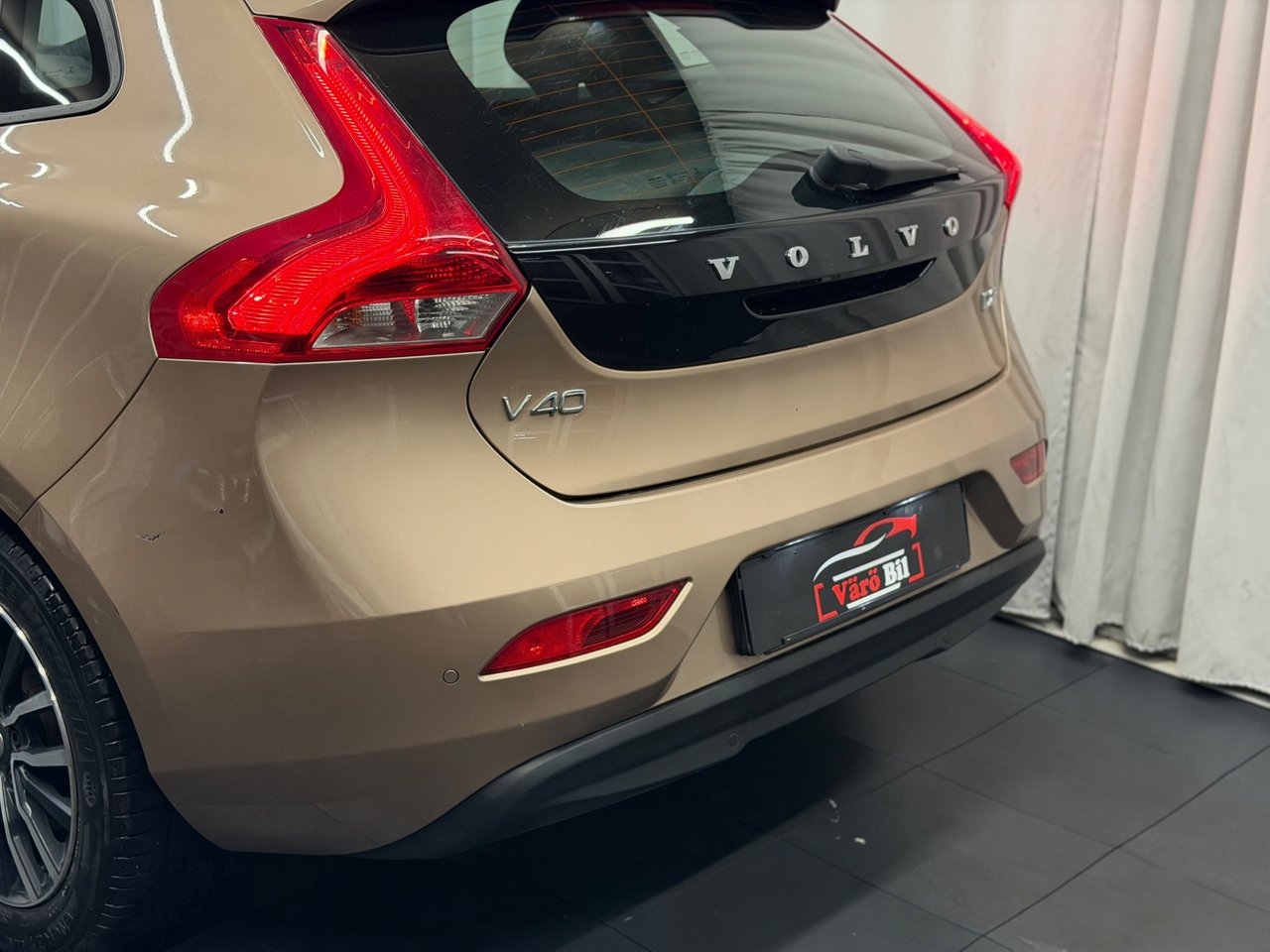 Volvo V40 2017, bild 6/10