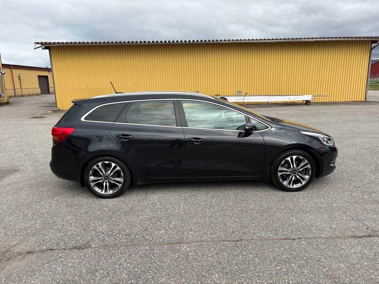 Kia Ceed 2015, bild 4/10