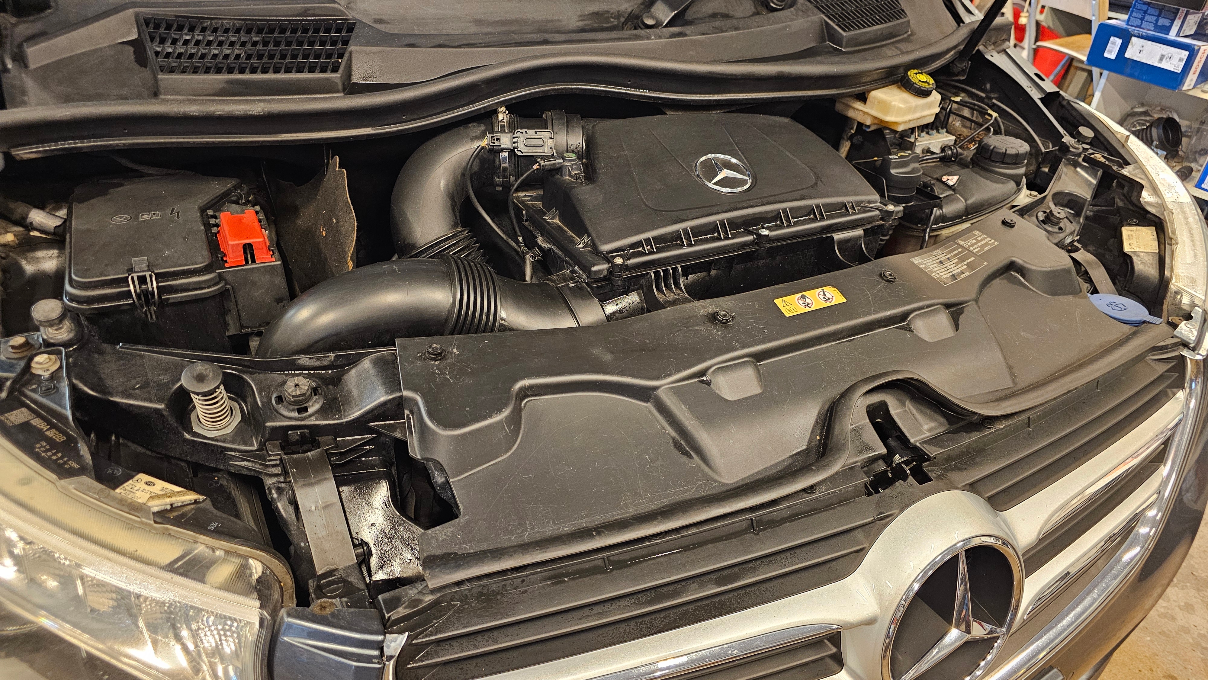 Mercedes-Benz V 220 d Avantgarde 2015, bild 6/6