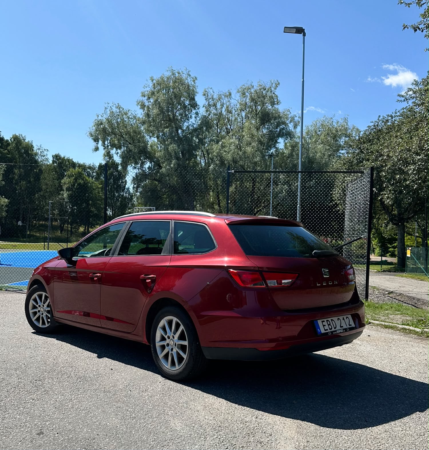 Seat Leon ST 1.2 TSI Manuell 2014, bild 3/4