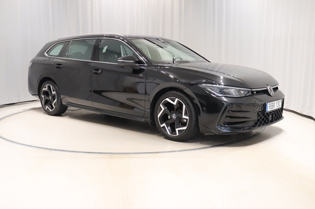Volkswagen Passat 2025, bild 3/11