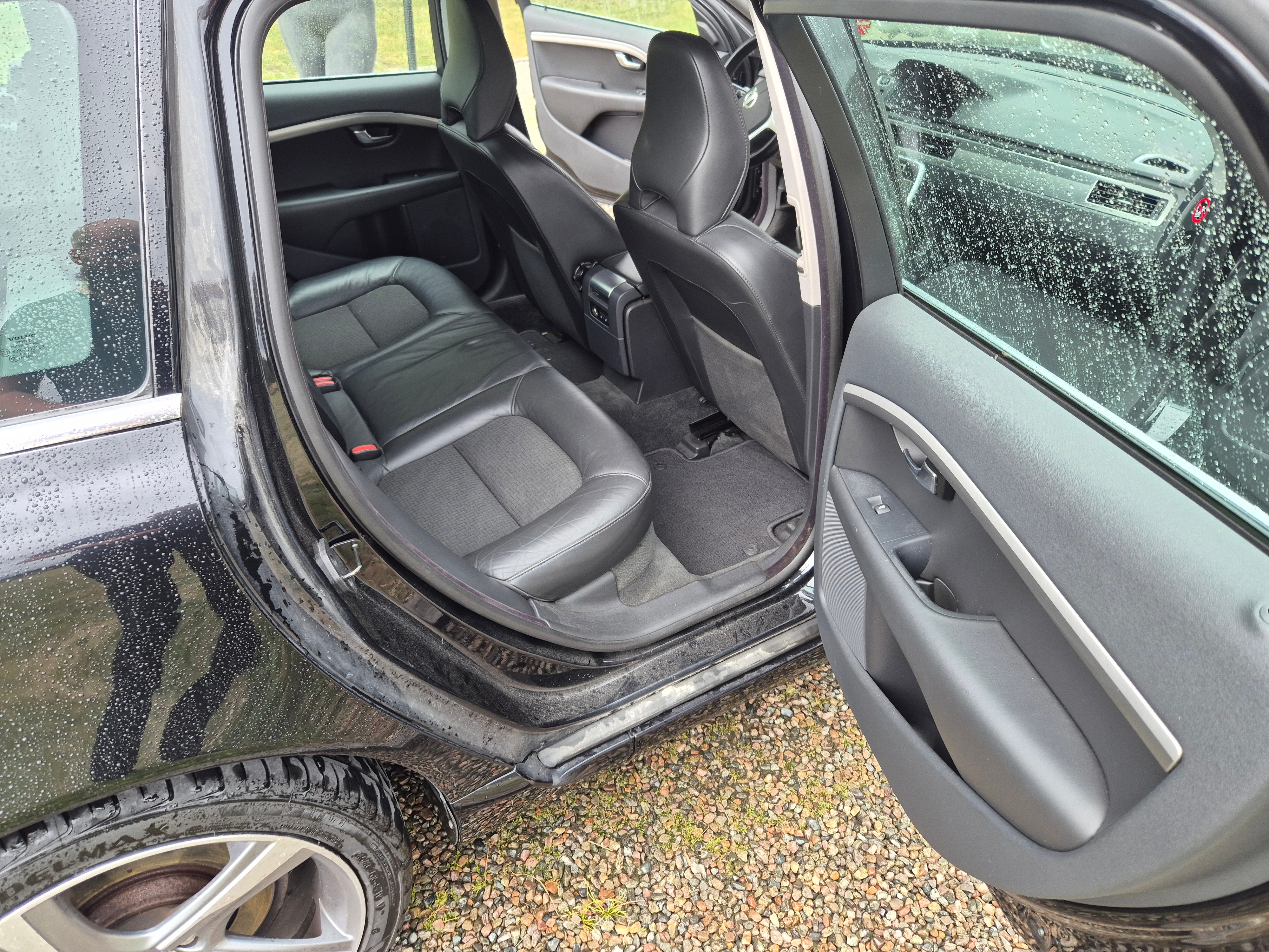 Volvo V70 Momentum 2012, bild 6/6