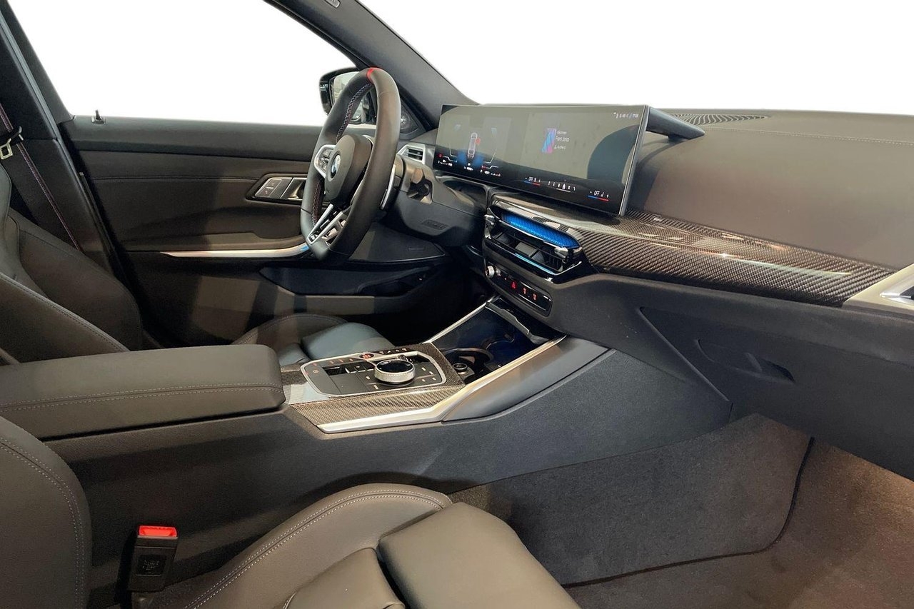 BMW M340i xDrive Touring 2026, kuva 6/16