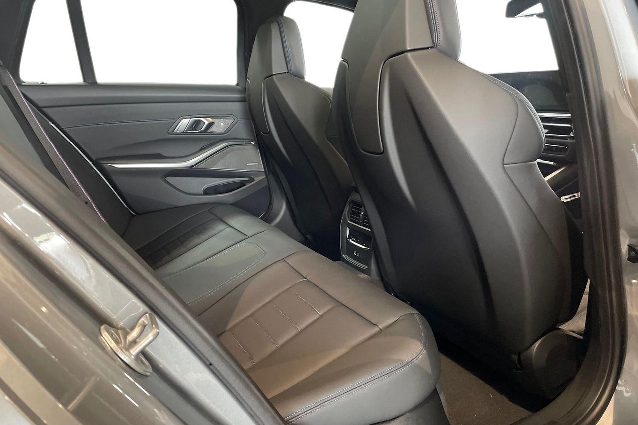 BMW M340i xDrive Touring 2026, kuva 7/16